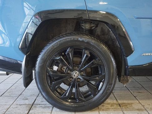 Used 2022 Toyota RAV4 XSE image 23