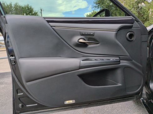 Used 2020 Lexus ES 350 w/ Premium Package FWD image 27