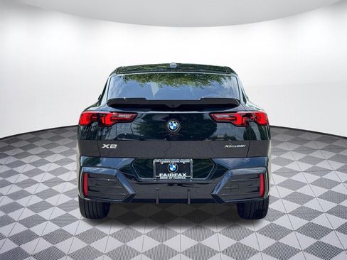 New 2026 BMW X2 xDrive28i w/ Technology Package AWD/4WD image 9