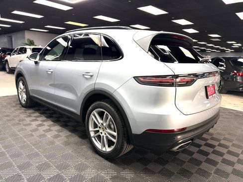 Used 2020 Porsche Cayenne AWD/4WD image 11