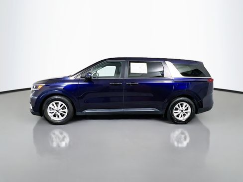 Used 2024 Kia Carnival LX FWD image 9