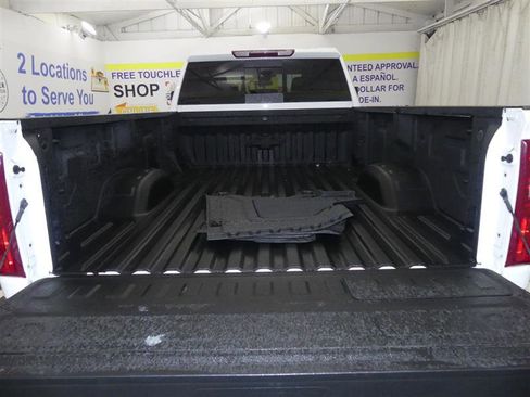 Used 2025 Chevrolet Silverado 3500 LT image 30