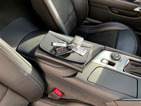 Used 2016 Chevrolet Corvette Z06 w/ 2LZ Preferred Equipment Group image 16