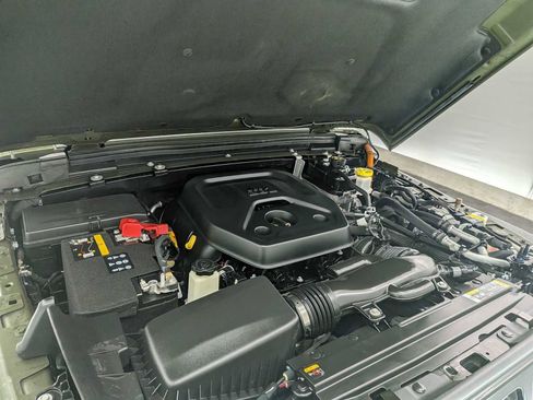 Used 2023 Jeep Wrangler Unlimited image 16