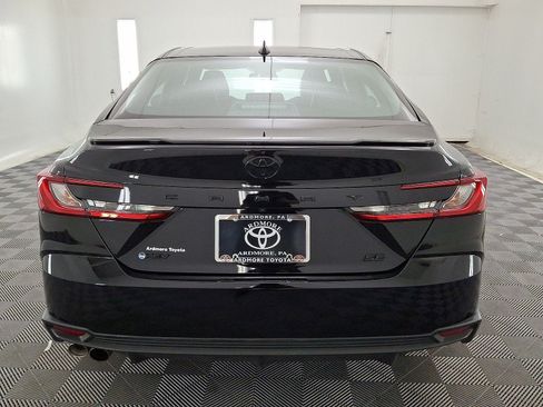 Certified 2025 Toyota Camry SE FWD image 14
