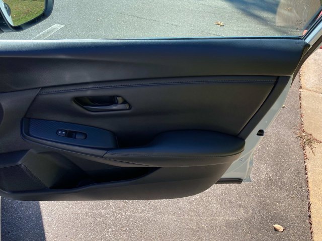 Used 2024 Nissan Sentra S FWD image 35