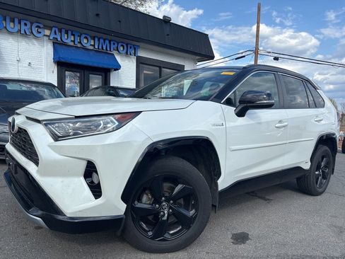 Used 2021 Toyota RAV4 XSE image 1