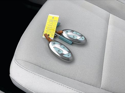 Used 2024 Hyundai Kona SE FWD image 11
