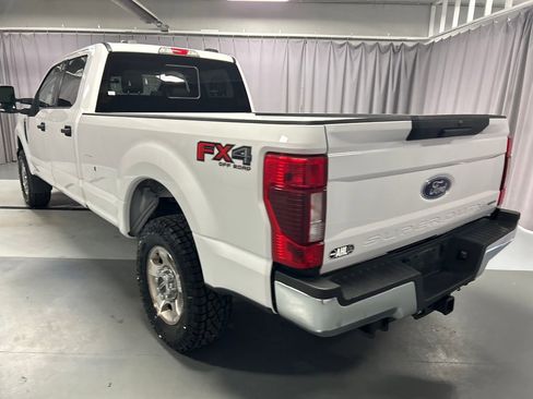 Used 2020 Ford F350 XLT w/ FX4 Off-Road Package AWD/4WD image 5