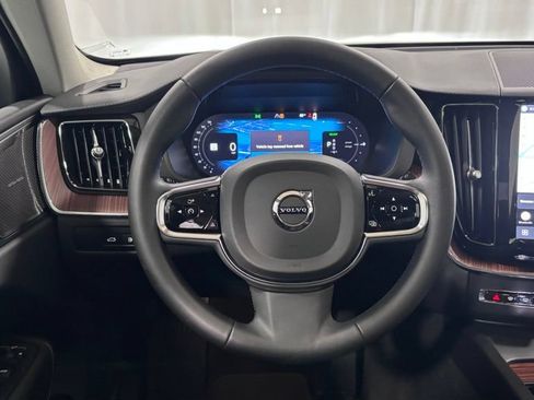 Certified 2024 Volvo XC60 T8 Ultimate AWD/4WD image 13