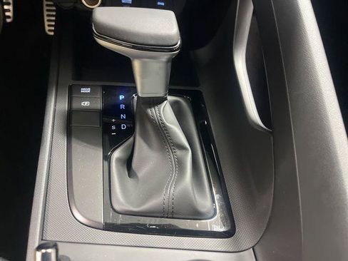 New 2026 Hyundai Elantra Sport FWD image 17