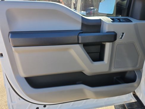 Used 2020 Ford F150 XL w/ Equipment Group 101A Mid image 22