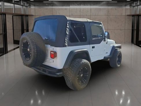 Used 2000 Jeep Wrangler SE image 9