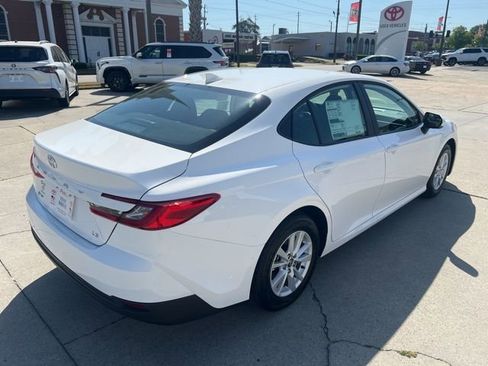 New 2026 Toyota Camry LE FWD image 5