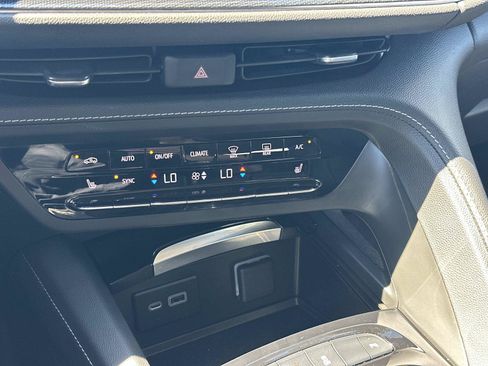 Certified 2023 Buick Envision Essence AWD/4WD image 29