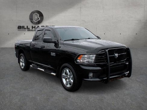 Used 2018 RAM 1500 Express w/ Express Value Package image 3