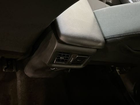 Used 2024 Toyota RAV4 LE image 28