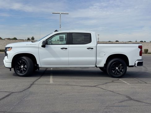 Certified 2023 Chevrolet Silverado 1500 Custom RWD image 4