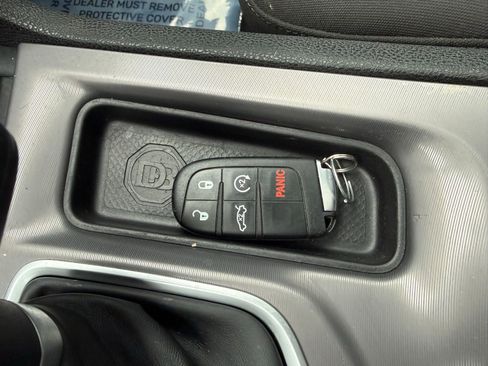 Used 2023 Dodge Charger R/T w/ Cold Weather Package image 33