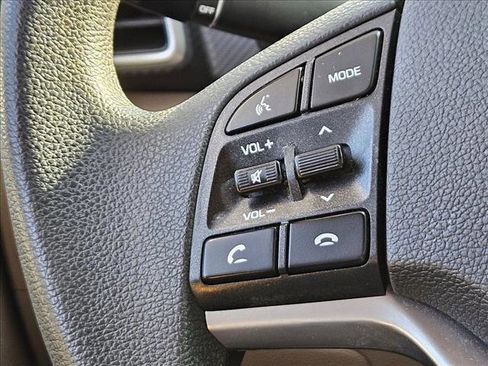 Used 2020 Hyundai Tucson SEL image 12