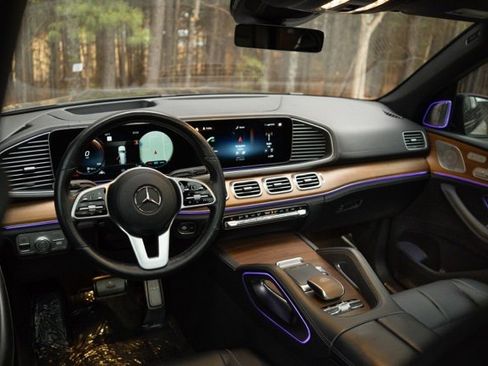 Used 2021 Mercedes-Benz Maybach GLS 600 4MATIC image 23