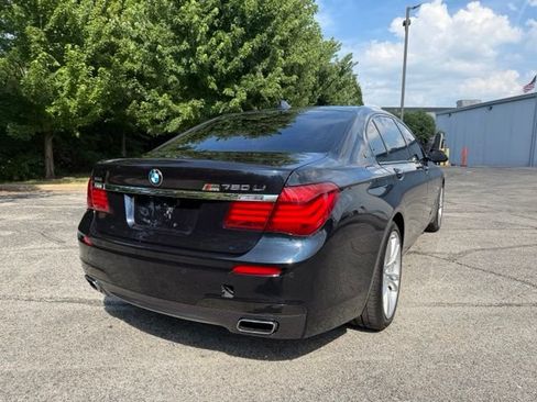 Used 2014 BMW 750Li xDrive AWD/4WD image 3