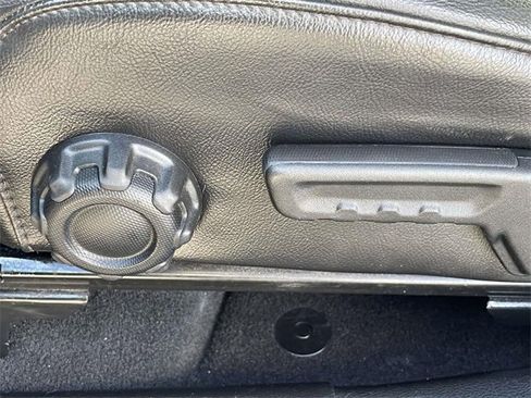 Used 2023 Jeep Wrangler Unlimited Sahara image 29