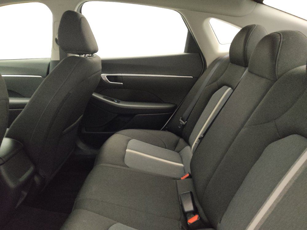 Used 2021 Hyundai Sonata SE FWD image 18