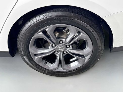 Certified 2023 Honda Accord EX image 27