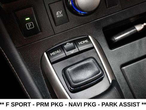 Used 2015 Lexus CT 200h image 30