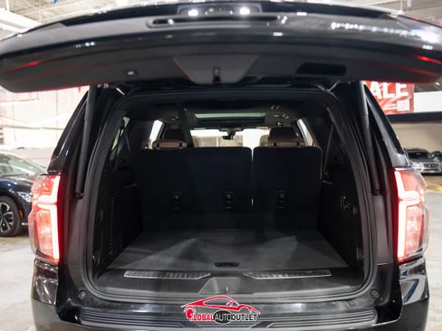 Used 2021 Chevrolet Suburban Premier w/ Premium Package image 48