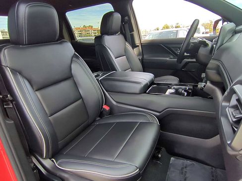 Used 2026 Chevrolet Silverado EV LT image 27