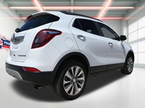 Used 2018 Buick Encore Preferred FWD image 3