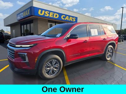 Used 2024 Chevrolet Traverse LT w/ Enhanced Driving Package