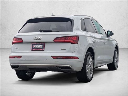 Used 2019 Audi Q5 2.0T Premium Plus w/ Premium Plus Package AWD/4WD image 5