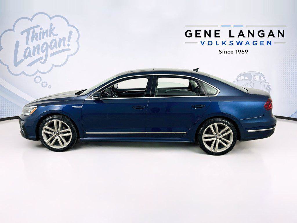 Used 2019 Volkswagen Passat 2.0T SE R-Line FWD image 8