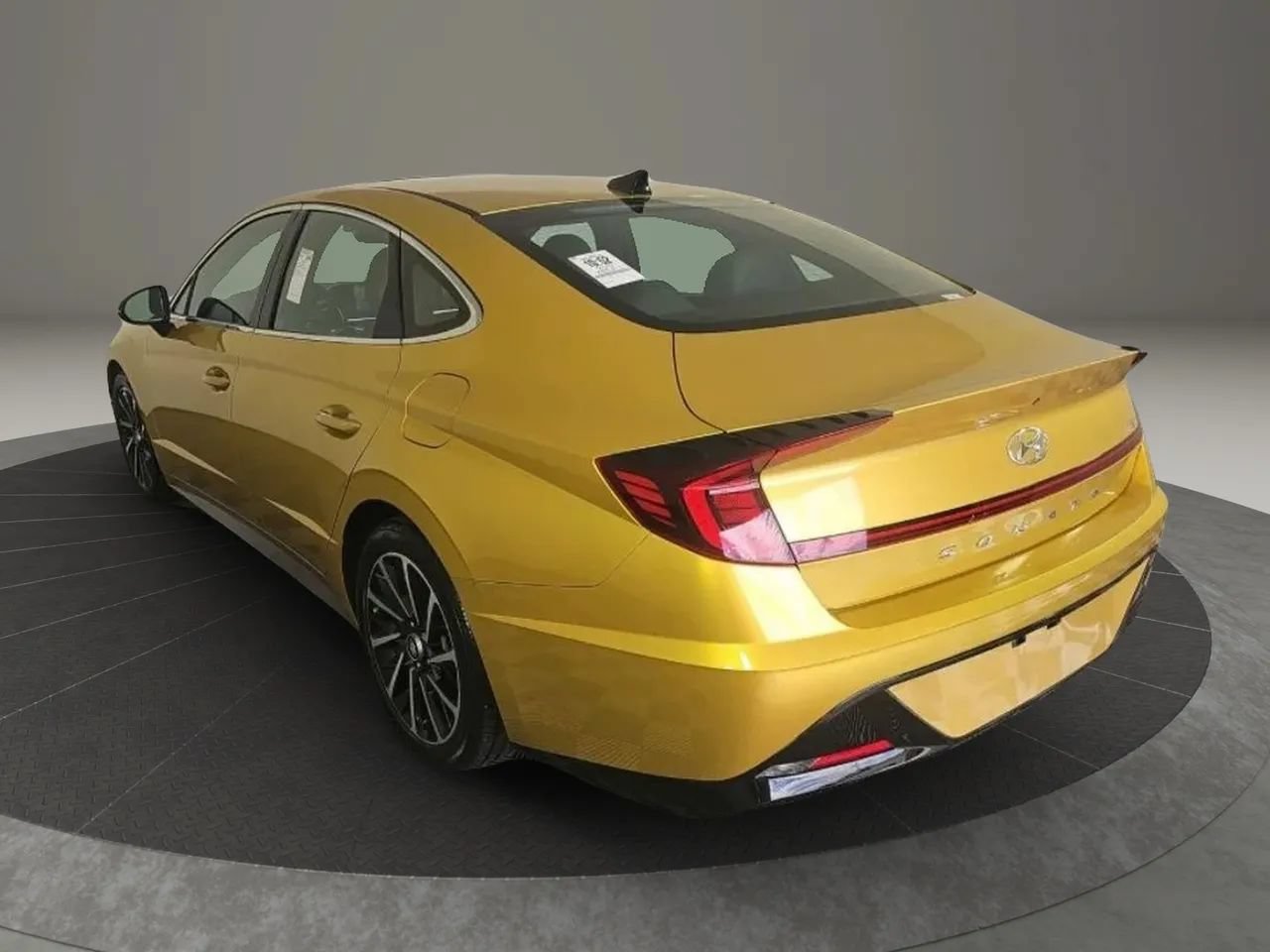 Used 2020 Hyundai Sonata SEL Plus FWD image 3