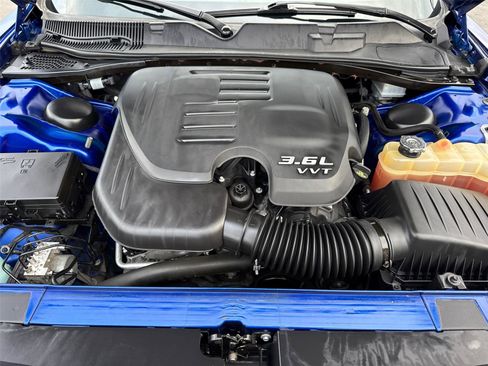 Used 2020 Dodge Challenger GT image 13