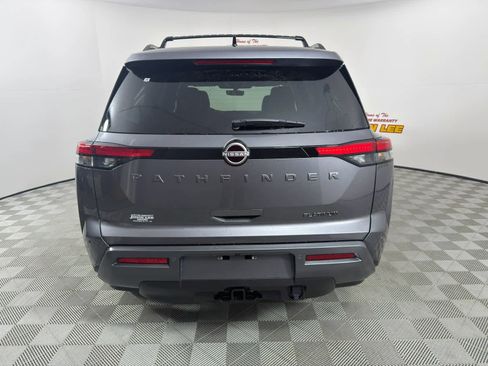 New 2026 Nissan Pathfinder Platinum image 4
