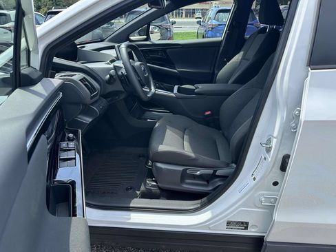 Certified 2025 Subaru Solterra AWD/4WD image 15