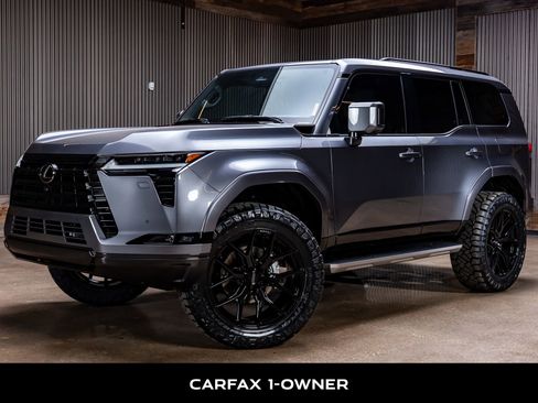 Used 2025 Lexus GX 550 w/ Cold Area Package image 5