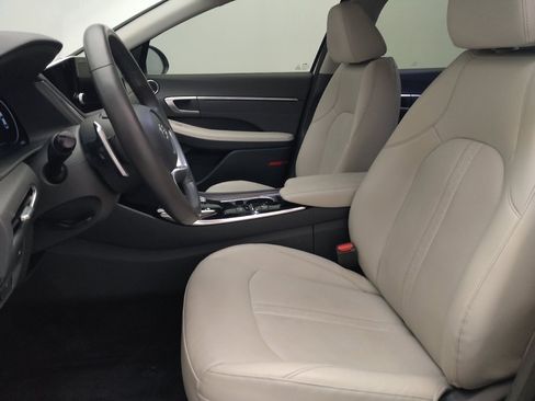 Used 2022 Hyundai Sonata Limited FWD image 17