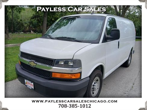 Used 2018 Chevrolet Express 2500 w/ Driver Convenience Package RWD image 1