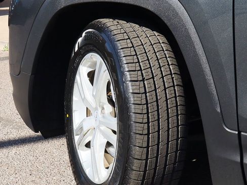 Used 2018 GMC Terrain SLE w/ Driver Convenience Package image 6