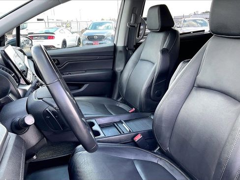 Used 2022 Honda Odyssey EX-L image 18