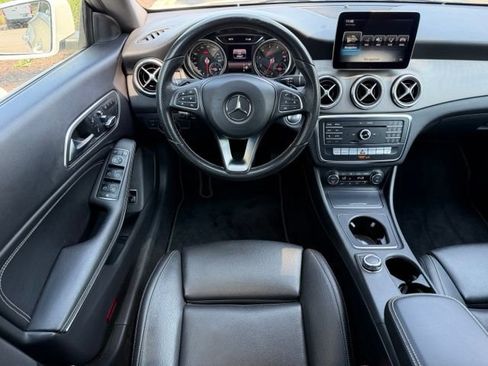 Used 2017 Mercedes-Benz CLA 250 4MATIC image 12