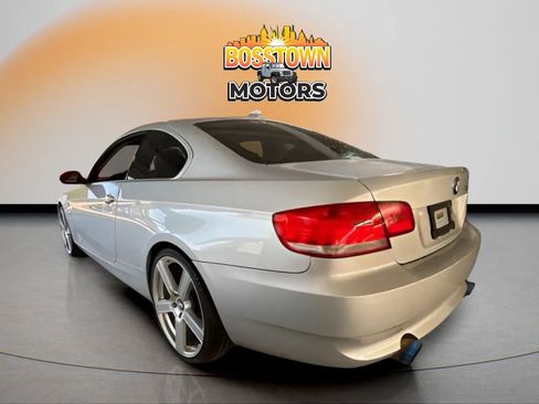 Used 2009 BMW 335i xDrive 335i xDrive Coupe 2D image 2