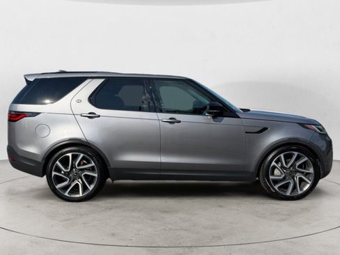 Certified 2025 Land Rover Discovery S AWD/4WD image 3