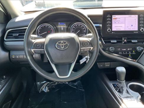 Used 2023 Toyota Camry LE image 6