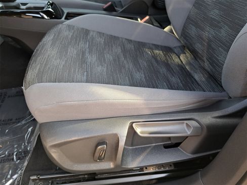 Certified 2022 Volkswagen ID.4 Pro image 28